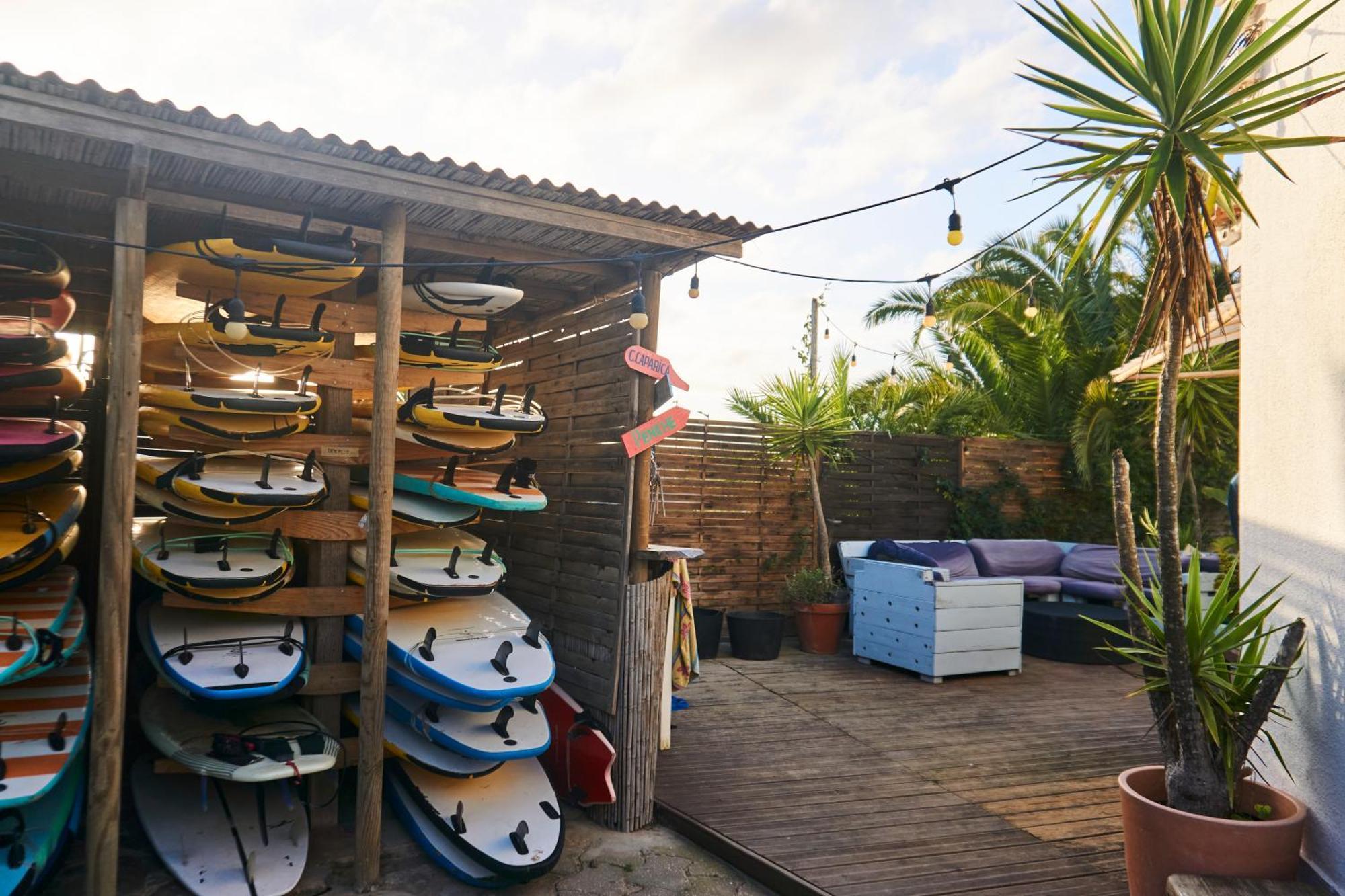 Algarve Surf Camp & Hostel Sagres Exterior photo